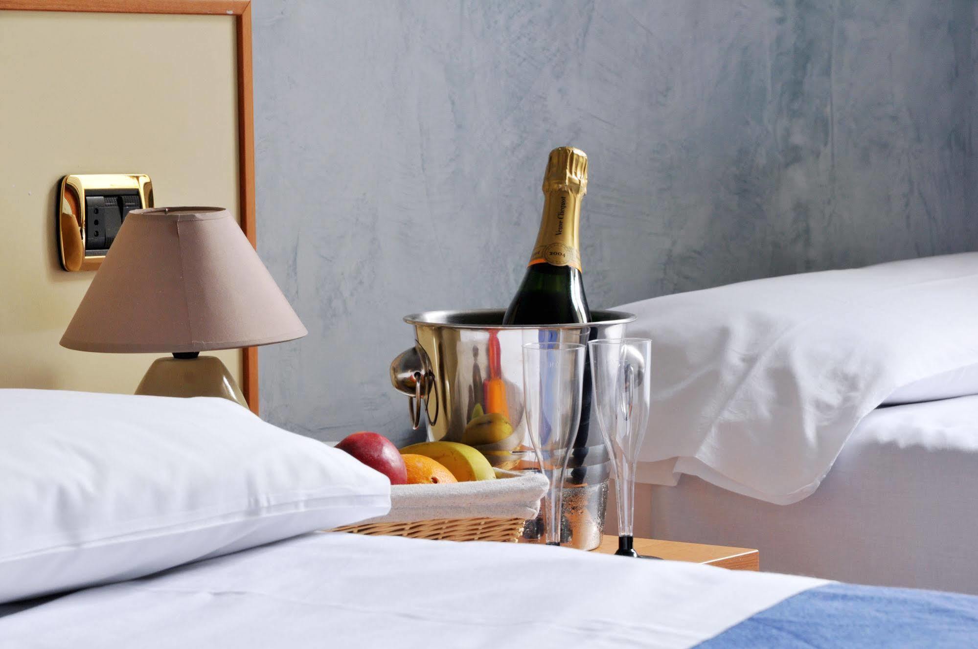 Hotel Angelica Firenze Esterno foto